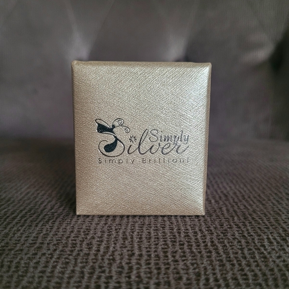 Simply Silver Gold💛 "LOVE"♥️ Flat Band Ring💍 - NIB - Picture 4 of 16